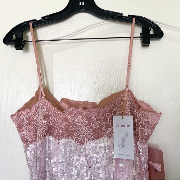 BHLDN Dress Audrey Adele Sequin Mini Shift Beaded Bridal Pink M NWT - Picture 10 of 12
